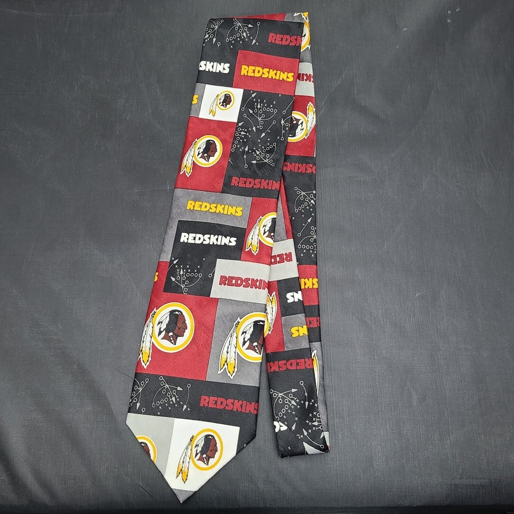 Ralph Marlin Men's Necktie Tie Polyester Washington Redskins Block & Play